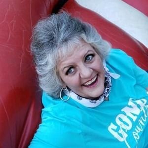 Meet your Posher, Jeri